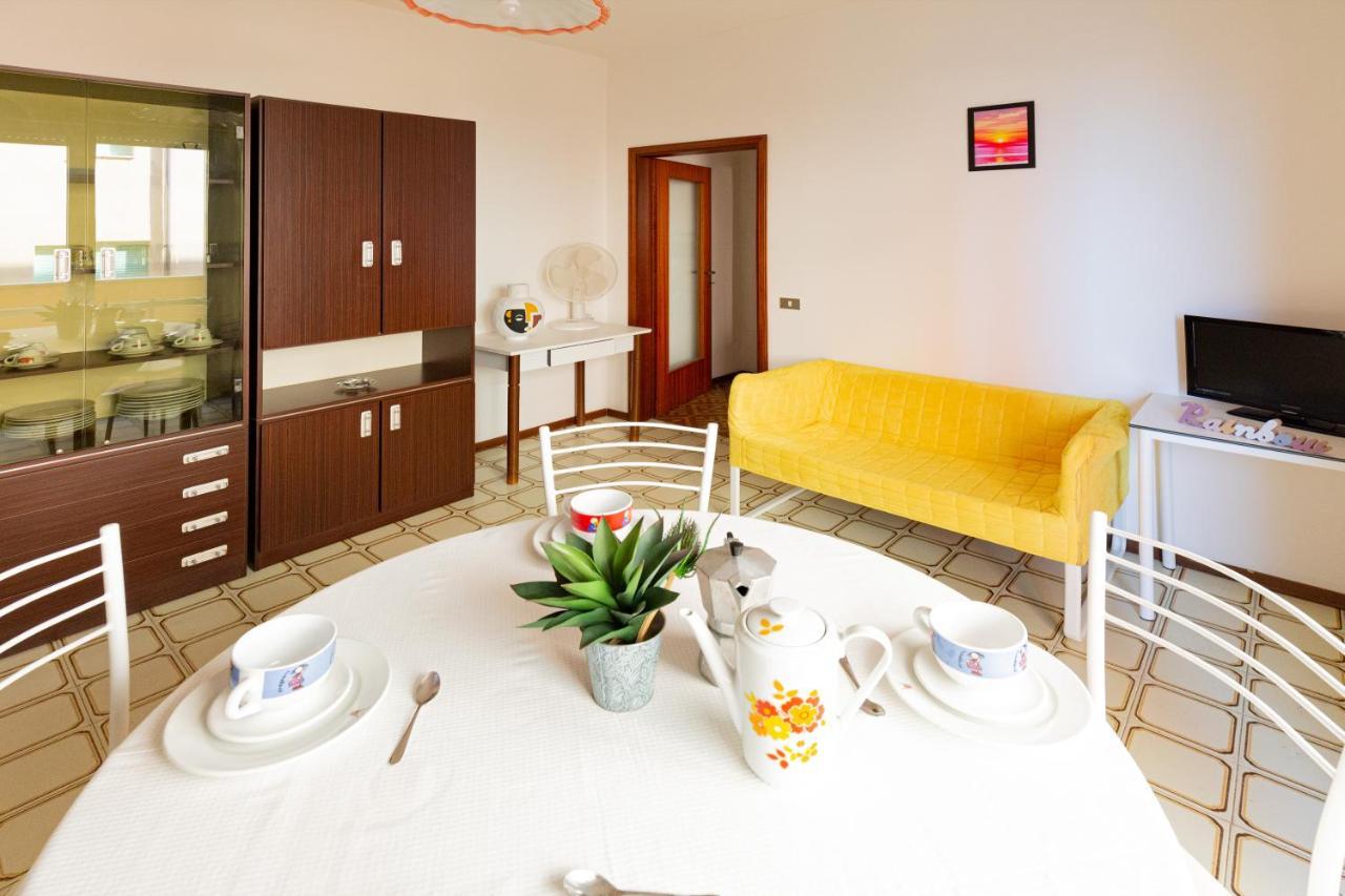 Residence Rainbow Bellaria-Igea Marina Exterior foto