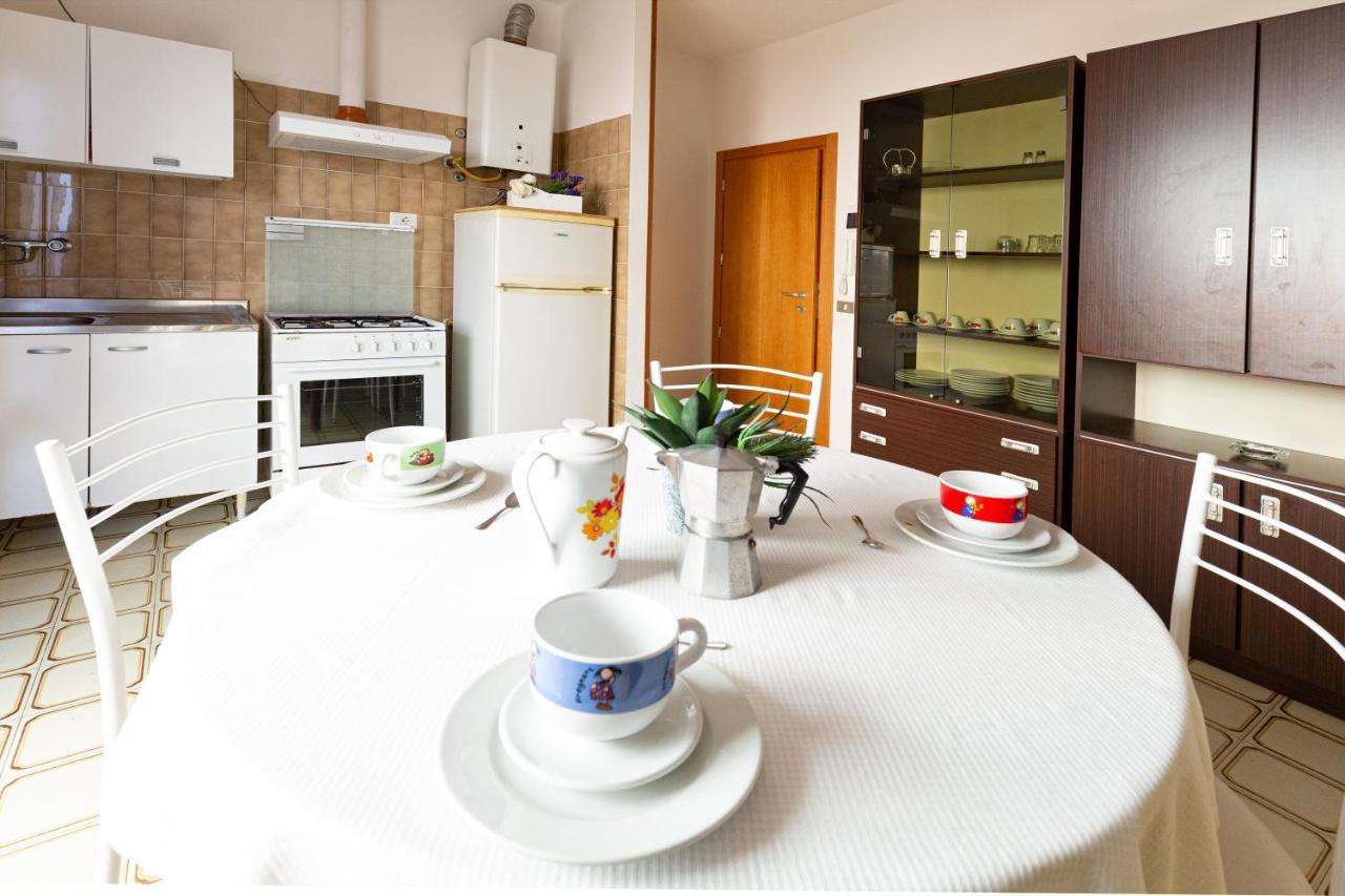 Residence Rainbow Bellaria-Igea Marina Exterior foto